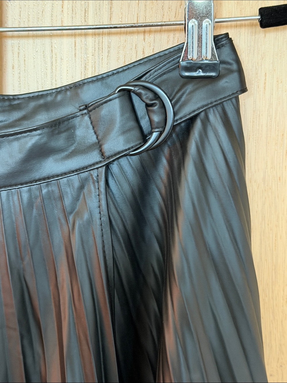 Zara Black Pleated Midi Skirt - Picture 4 of 7